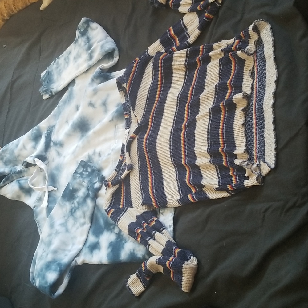 Medium Clothes bundle